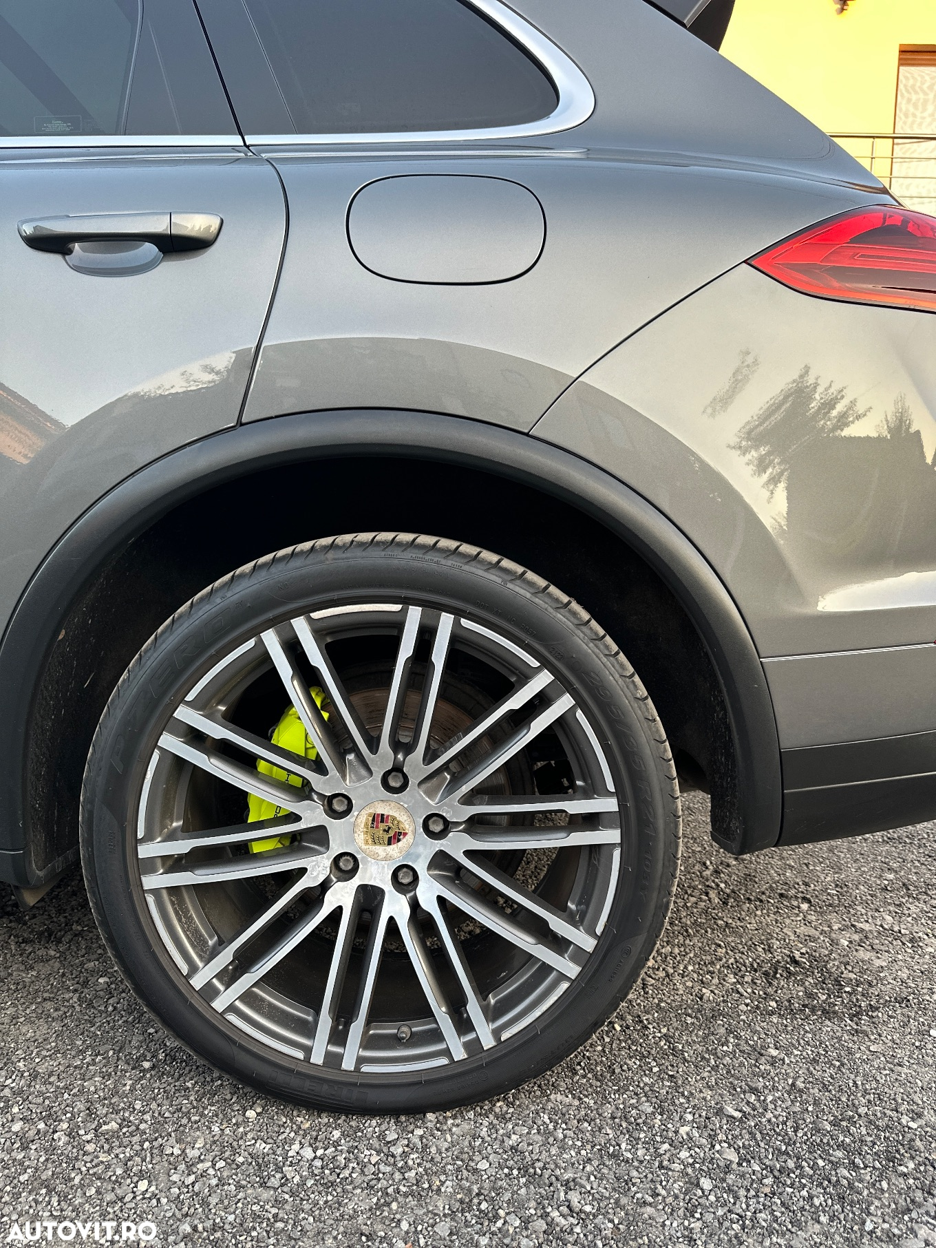 Porsche Cayenne S E-Hybrid Platinum Edition - 9