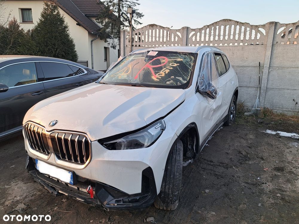 BMW X1 - 1