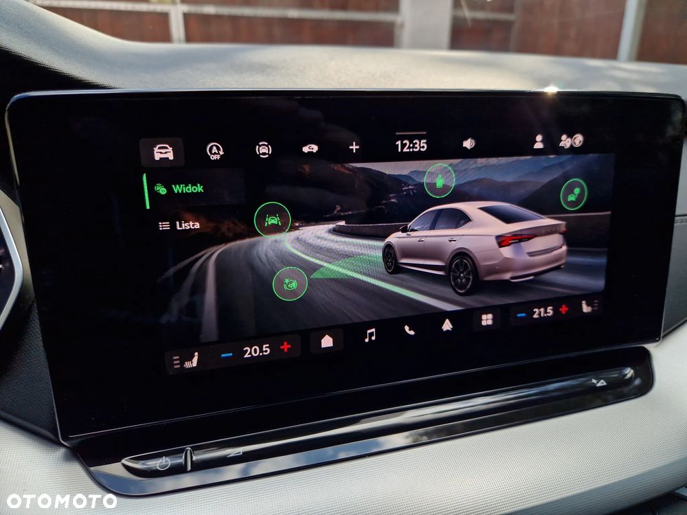 Skoda Octavia 1.5 TSI ACT Style - 25