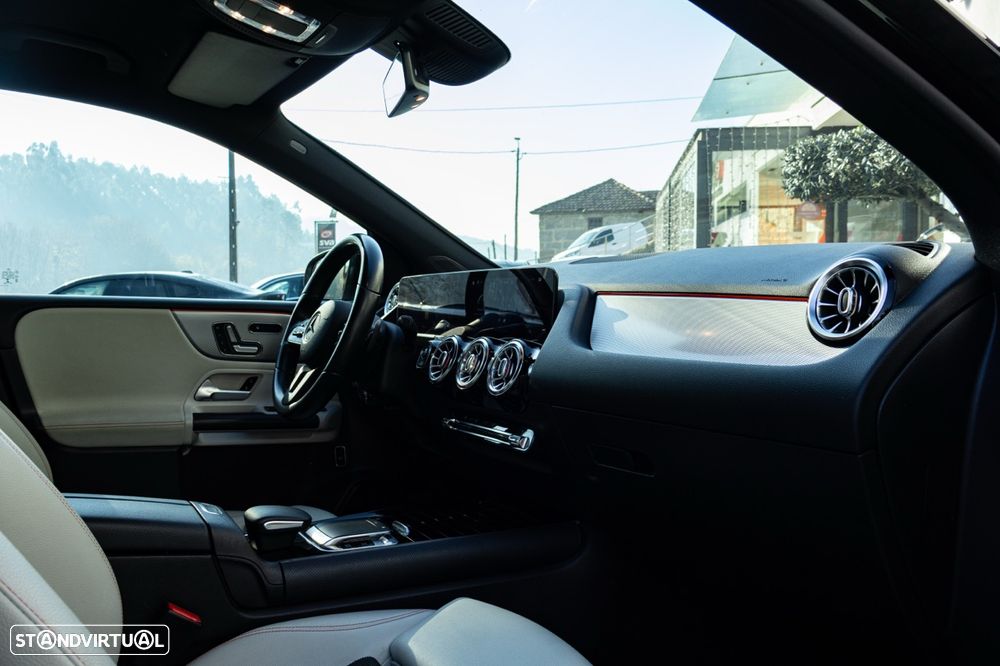 Mercedes-Benz B 220 d Style Plus - 21