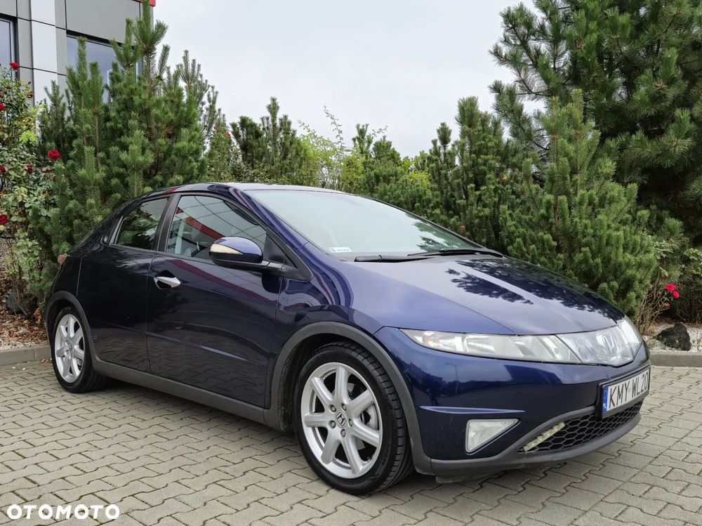 Honda Civic 1.8 Comfort - 3