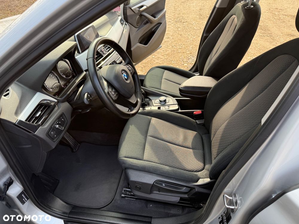 BMW X1 sDrive18d - 9