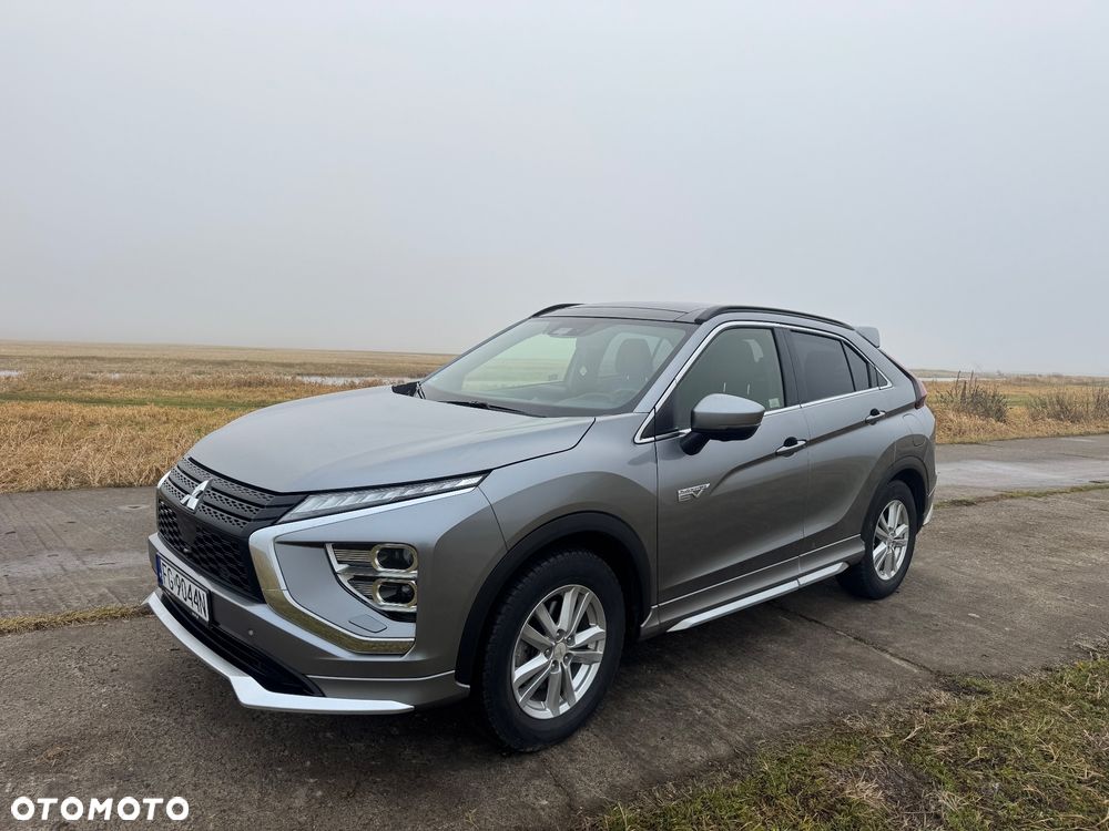 Mitsubishi Eclipse Cross 2.4 PHEV Instyle Plus - 2