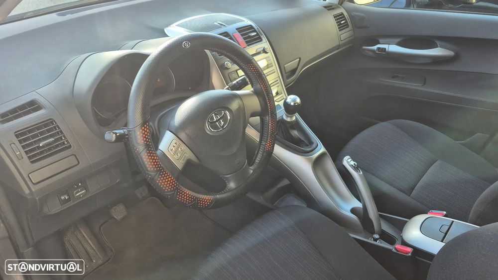 Toyota Auris 1.4 D-4D Sol DPF - 5