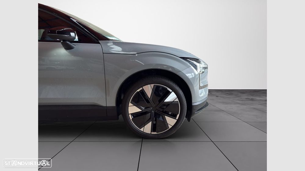 Volvo EX30 69 kWh Single Motor Extended Range Plus - 9