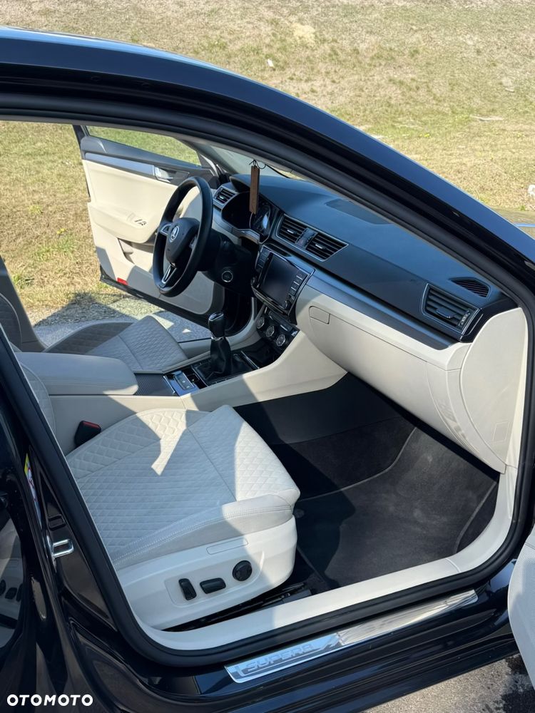 Skoda Superb 1.8 TSI Style - 10