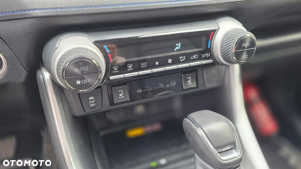 Toyota RAV4 - 36