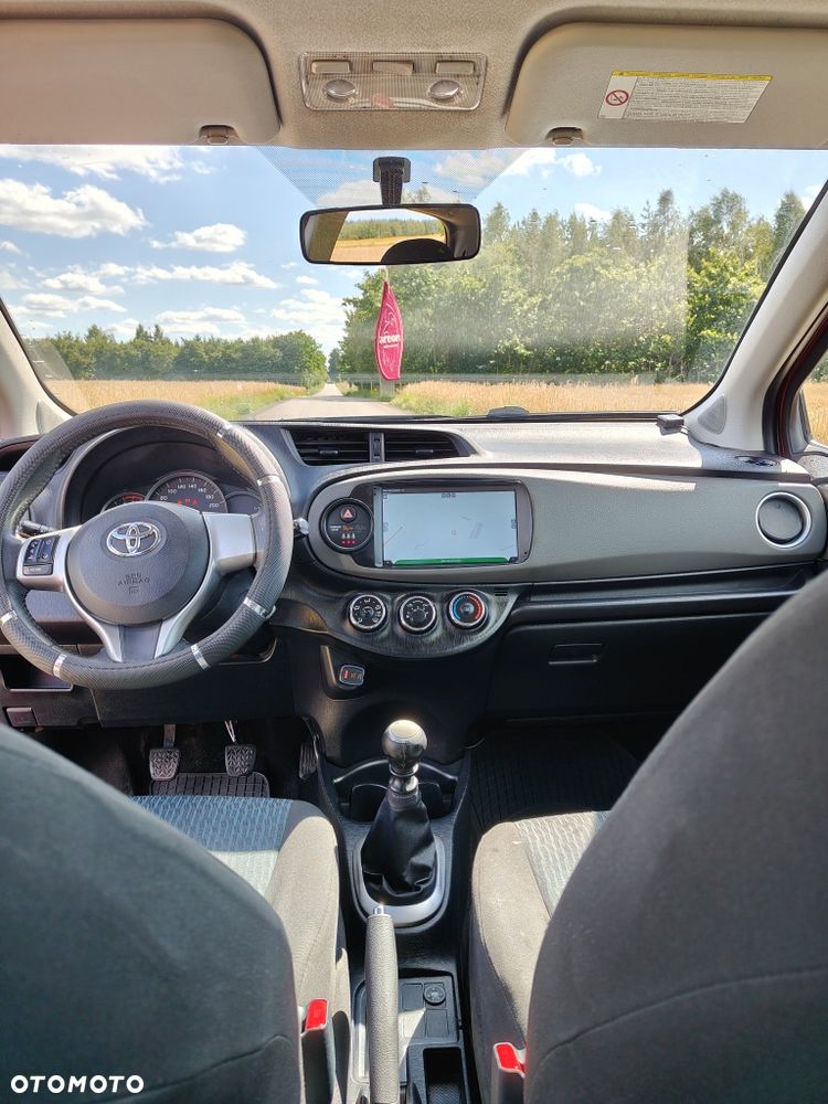 Toyota Yaris - 7