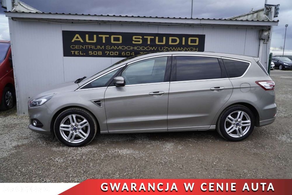 Ford S-Max 2.0 TDCi Titanium PowerShift - 37