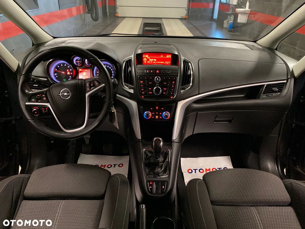 Opel Zafira Tourer 1.4 Turbo Active - 10