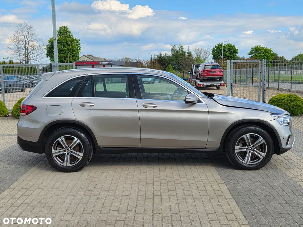 Mercedes-Benz GLC 220 d 4Matic 9G-TRONIC - 8