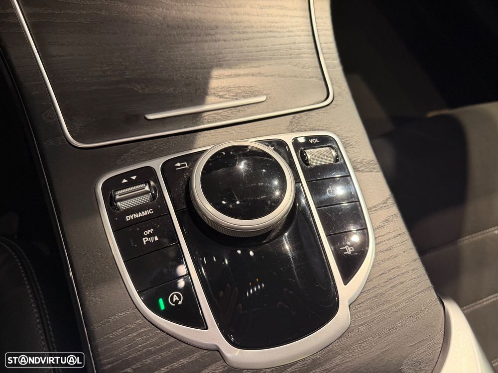Mercedes-Benz C 250 d 4Matic 9G-TRONIC AMG Line - 34