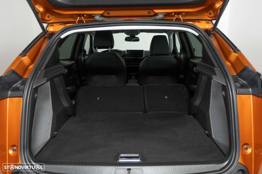 Peugeot 2008 1.2 PureTech Allure Pack EAT8 - 15