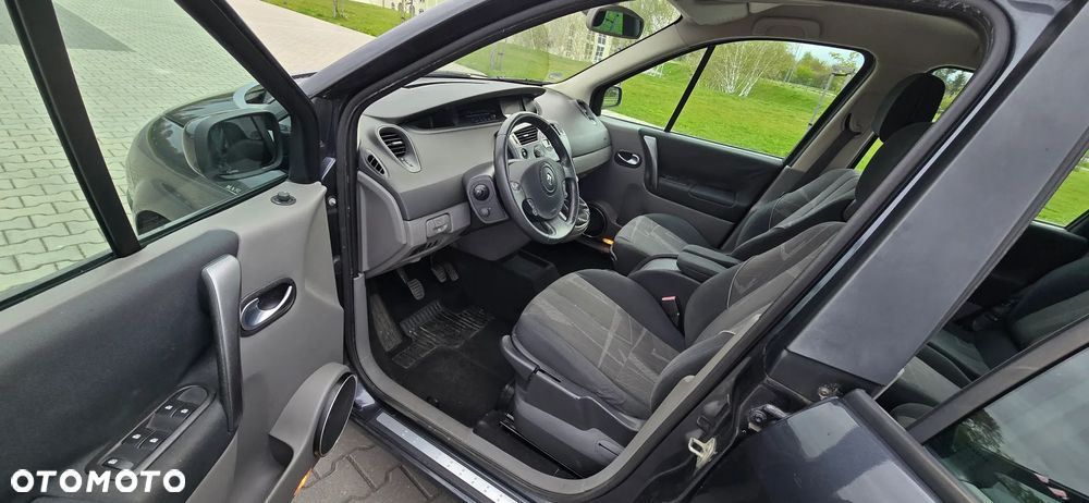 Renault Scenic 2.0 16V Turbo Exception - 17