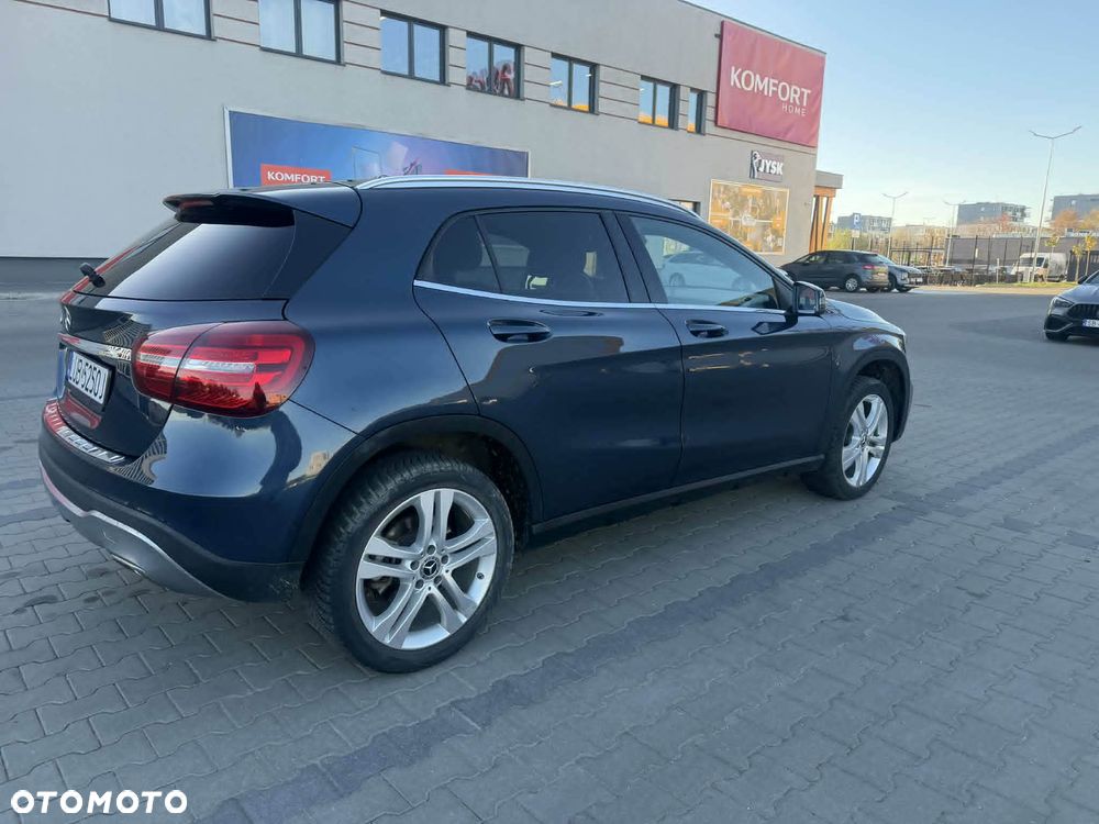 Mercedes-Benz GLA 250 7G-DCT Edition 1 - 3