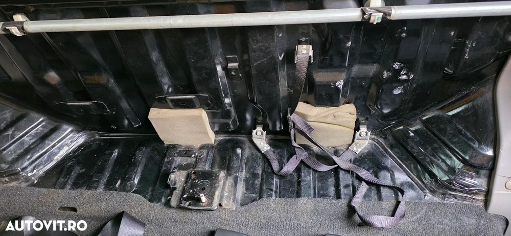 Mitsubishi L200 Pick Up 4x4 - 12