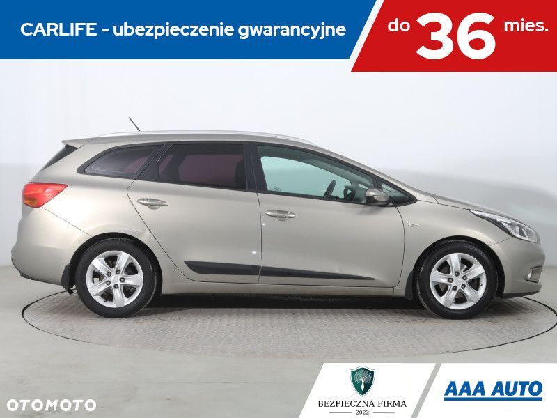 Kia Ceed - 7