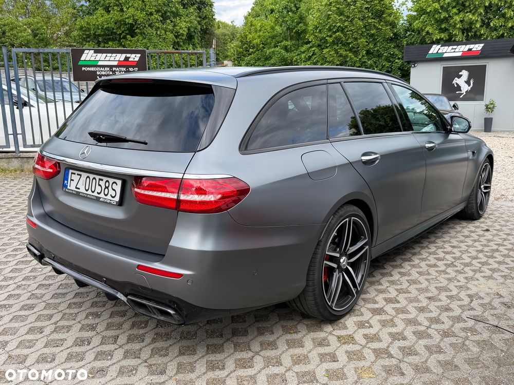 Mercedes-Benz Klasa E - 6