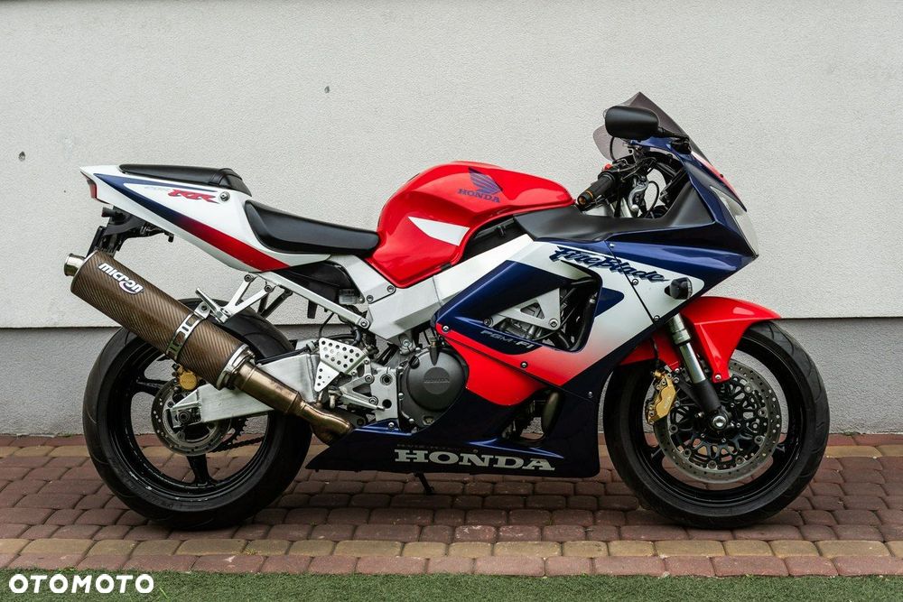 Honda CBR - 2