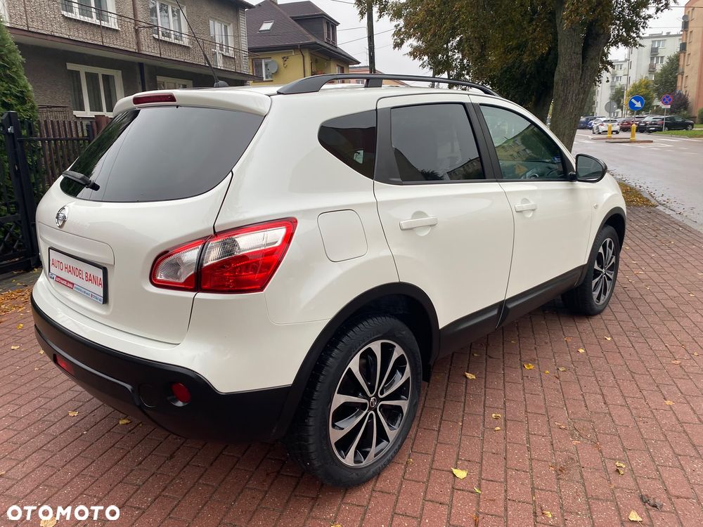 Nissan Qashqai 1.6 360 - 25