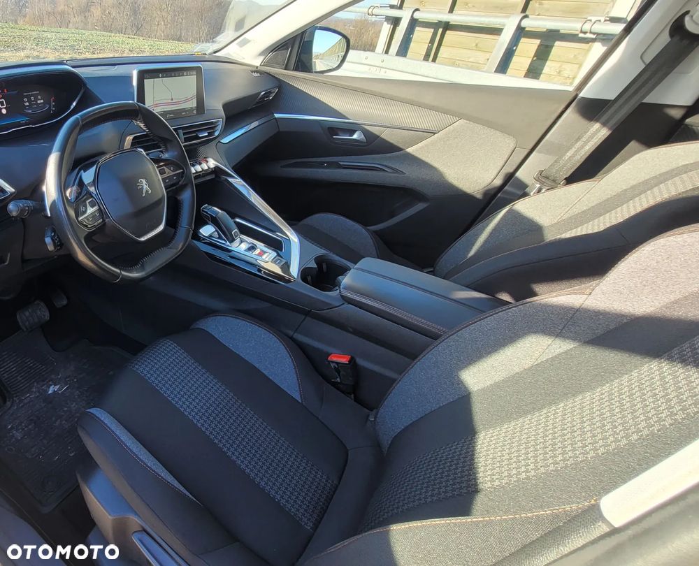 Peugeot 5008 BlueHDI 130 EAT8 Active Business-Paket - 21