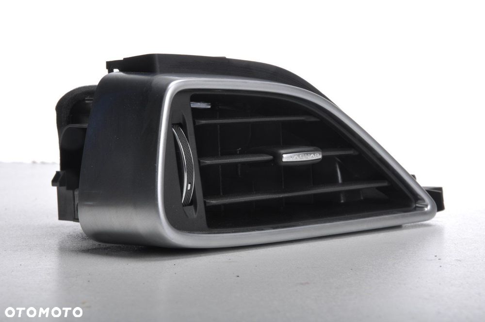 JAGUAR XE KRATKA NAWIEWU LEWY PRZÓD - 2