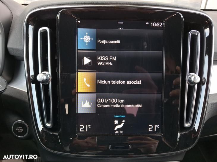 Volvo XC 40 T4 Recharge DKG Plus Dark - 22