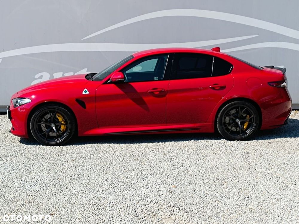 Alfa Romeo Giulia - 17
