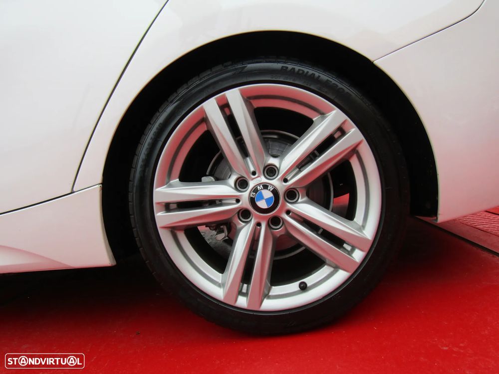 BMW 116 d EDynamics Line Sport - 13