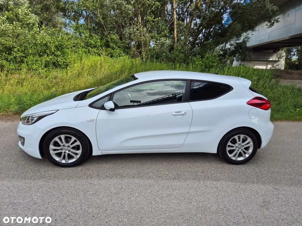 Kia ProCeed 1.6 GDI L - 8