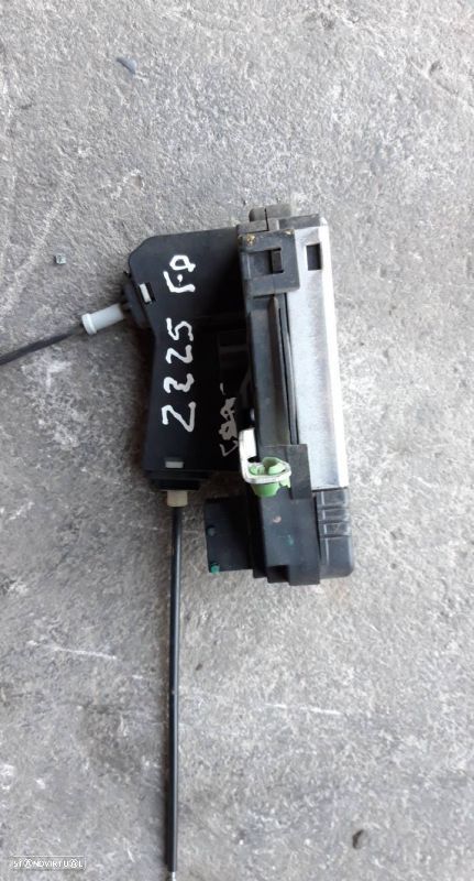 Fecho Porta  Fte Dto Opel Corsa C (X01) - 2