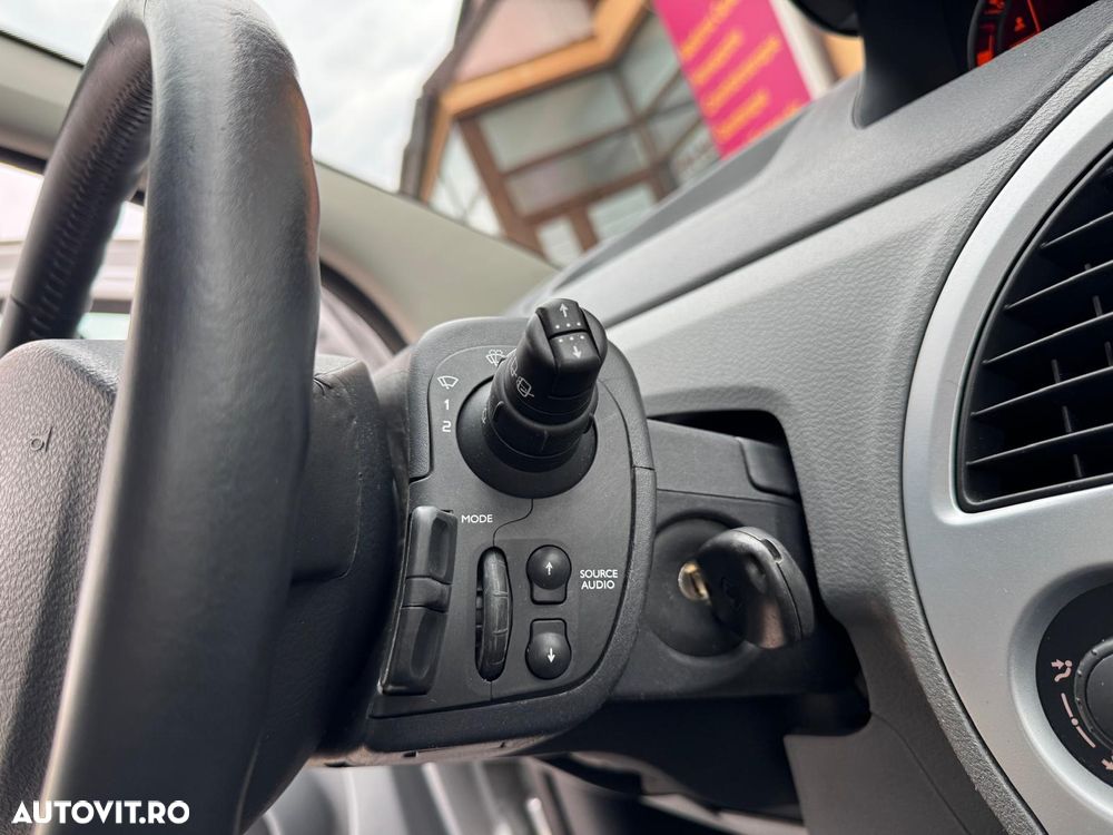 Renault Modus - 10