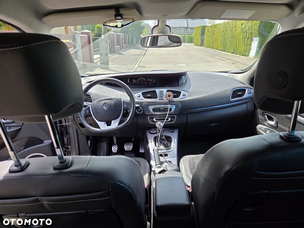 Renault Scenic dCi 110 Xmod Paris - 10