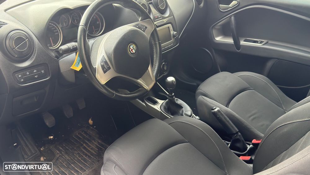 Alfa Romeo MiTo 1.3 JTDM ECO Impression - 10
