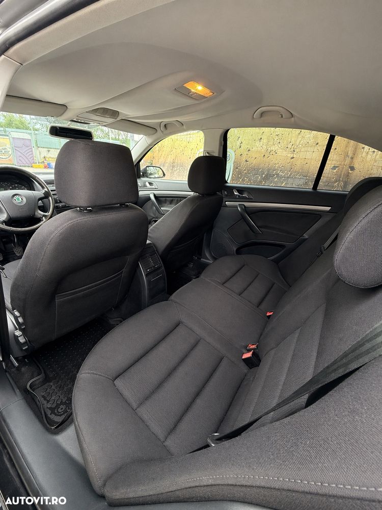Skoda Octavia 1.6 - 5