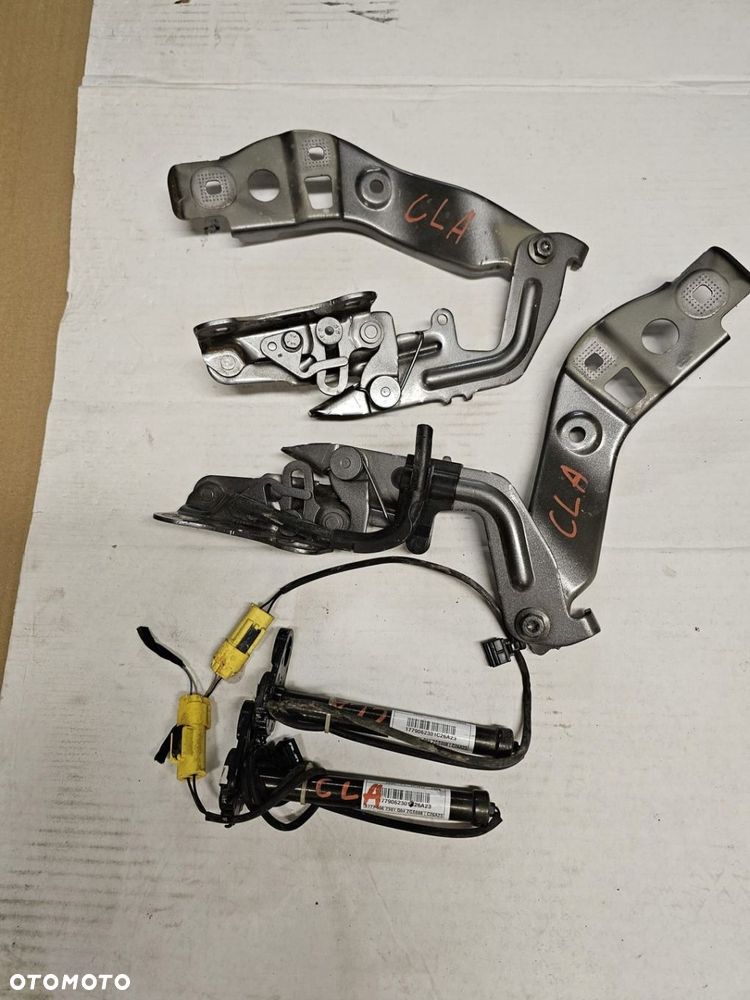 ZAWIAS ZAWIASY MASKI NABOJE MERCEDES CLA 118 A1778801100 A1778801200 - 1