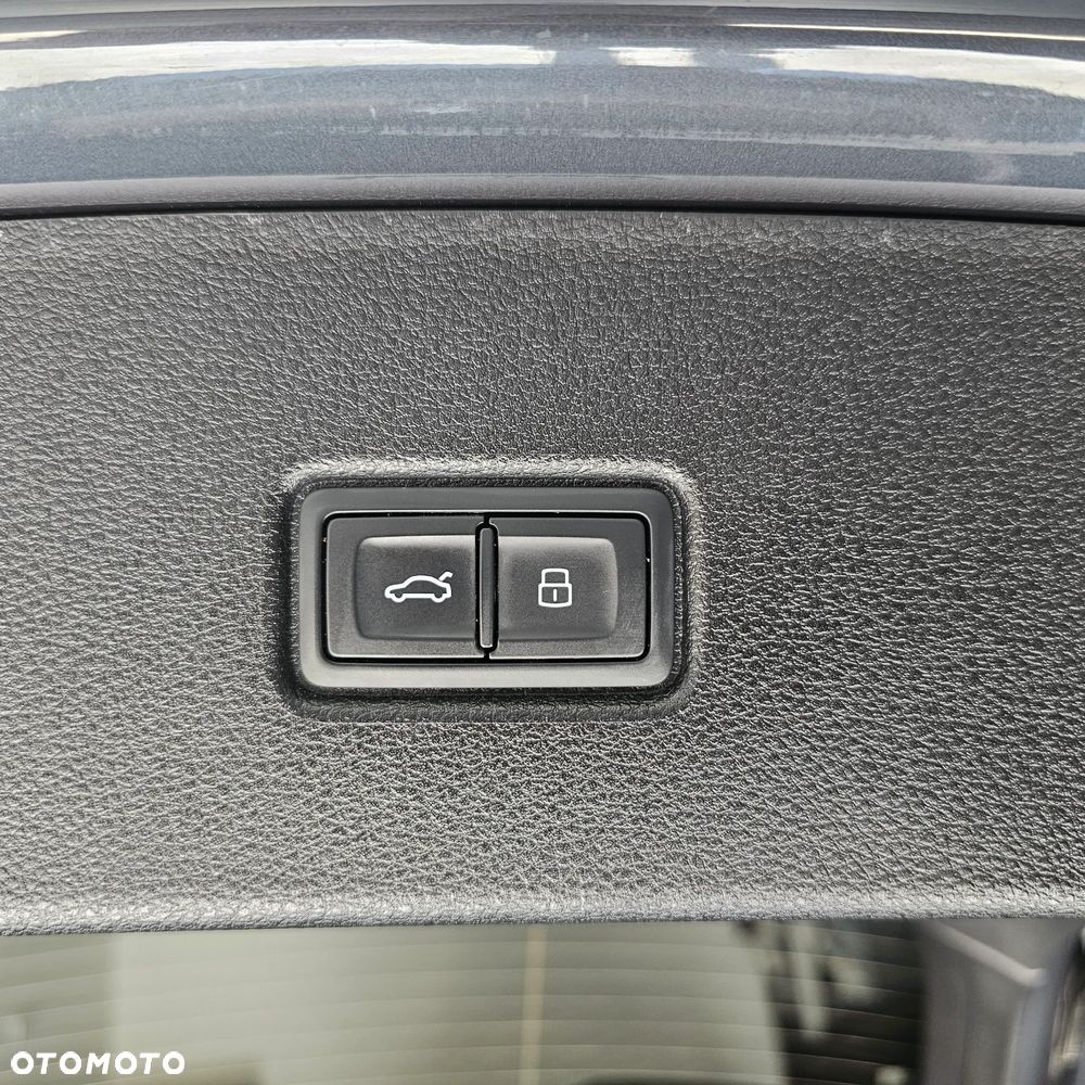 Audi Q5 Sportback - 23
