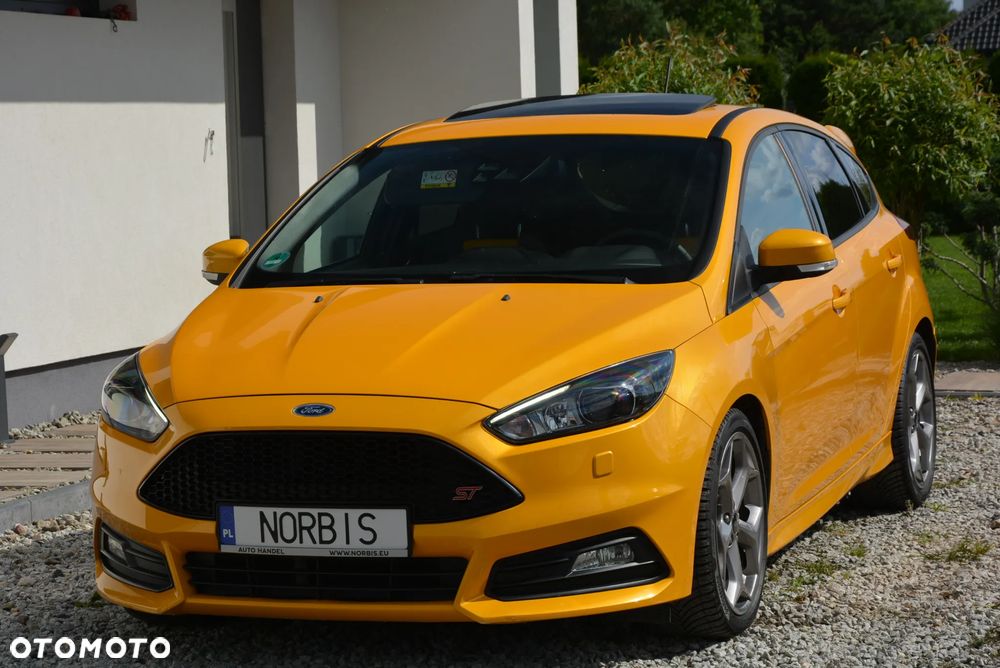Ford Focus 2.0 TDCi ST-2 PowerShift - 3