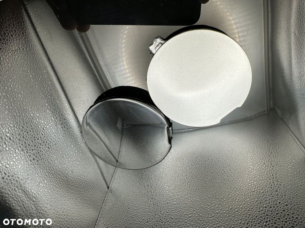 Zaślepka zderzaka hak hol MAZDA CX-3 WSZYSTKIE KOLORY DF8G-50A11 PRAWA - 9