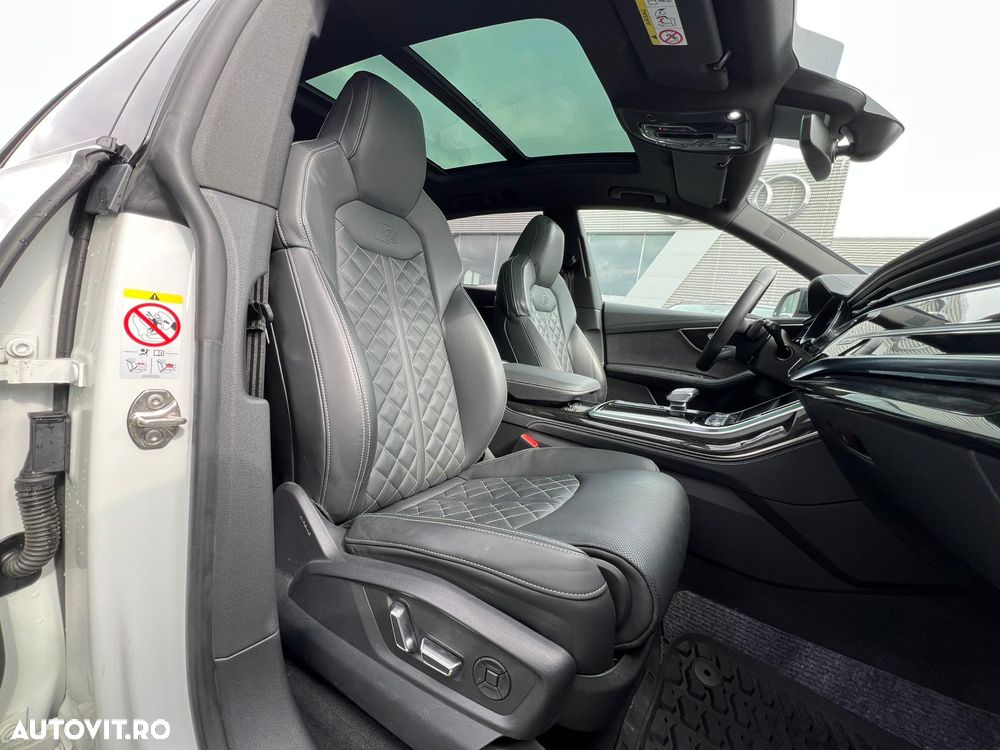 Audi Q8 3.0 55 TFSI quattro Tiptronic MHEV - 16