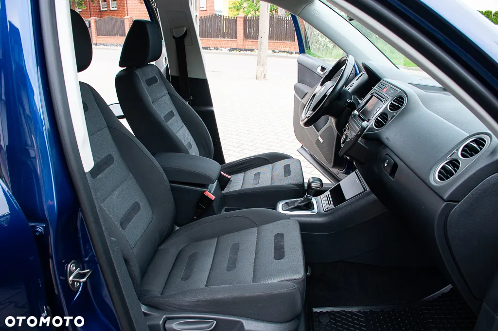 Volkswagen Tiguan 2.0 TDI 4Mot Sport DSG - 23