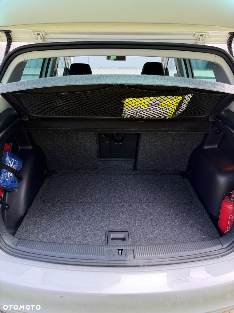Volkswagen Golf Plus 1.6 TDI Comfortline DSG - 16