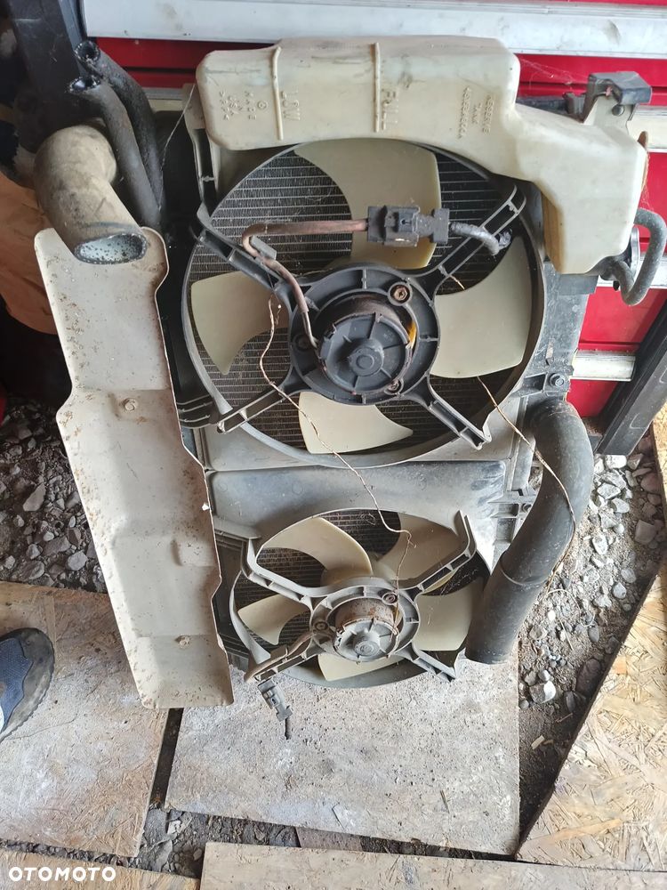 SUBARU OUTBACK III 2.5 BENZYNA AUTOMAT CHŁODNICA WODY Z WENTYLATOR WENTYLATOR  45111AG07A - 1