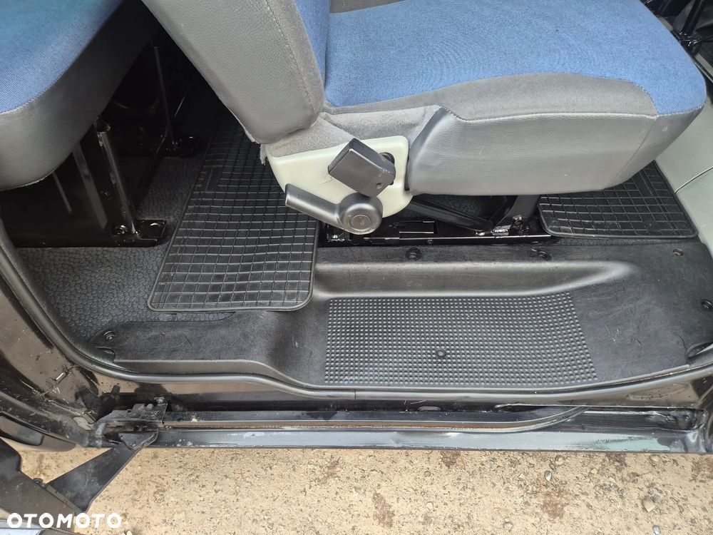 Renault Trafic Grand Passenger Expression - 24