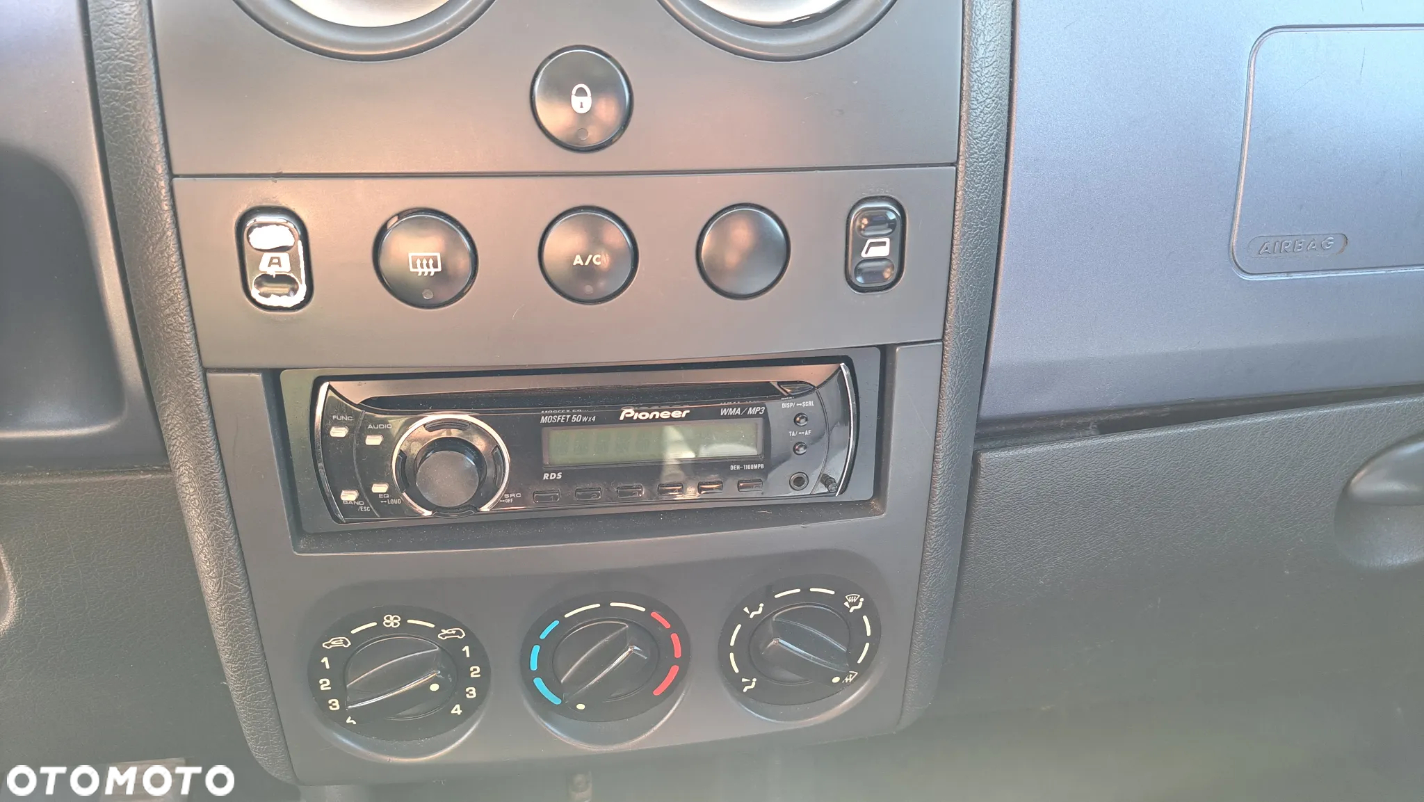 Citroën Berlingo II 1.6i Prestige - 18