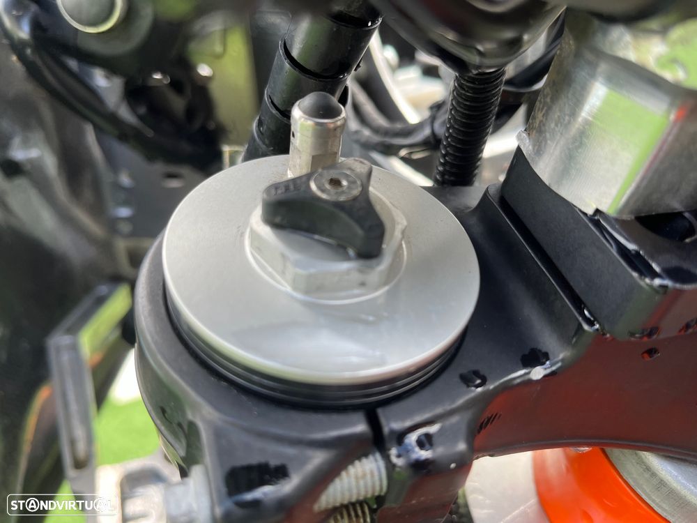 KTM 690 Rally - 29