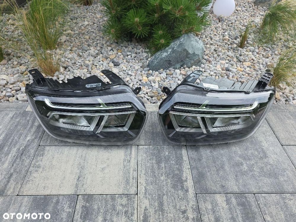 DACIA DUSTER 2 II LIFT Lampy przód Full Led 260602515R 260109550R Chrom - 2