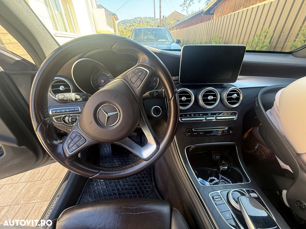 Mercedes-Benz GLC 250 d 4MATIC - 22