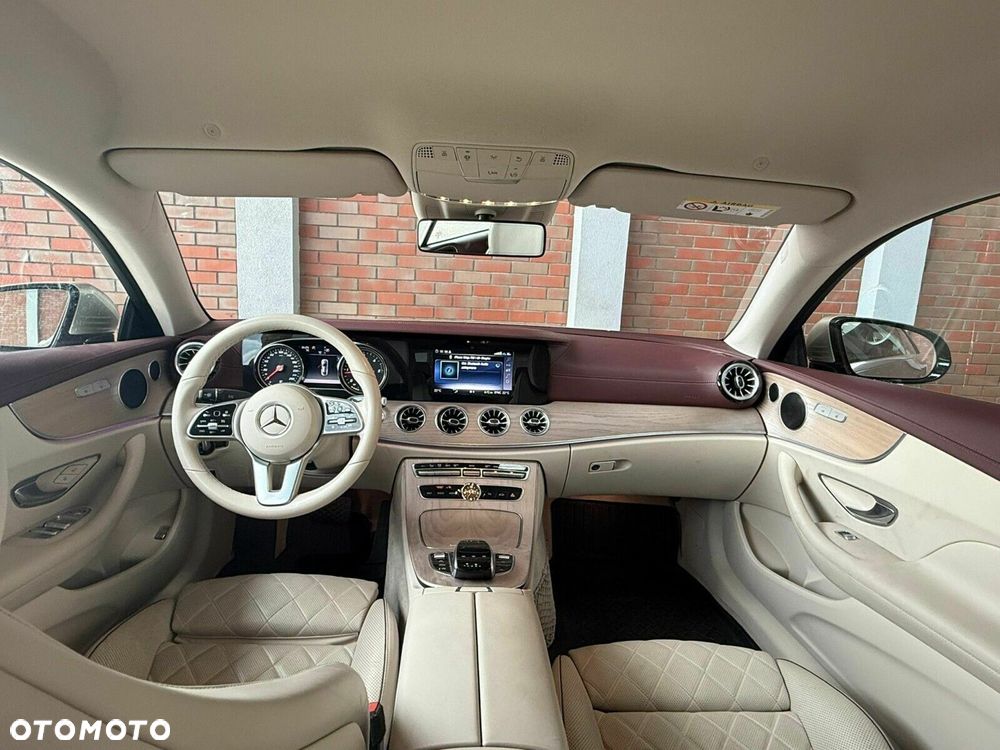 Mercedes-Benz Klasa E - 13