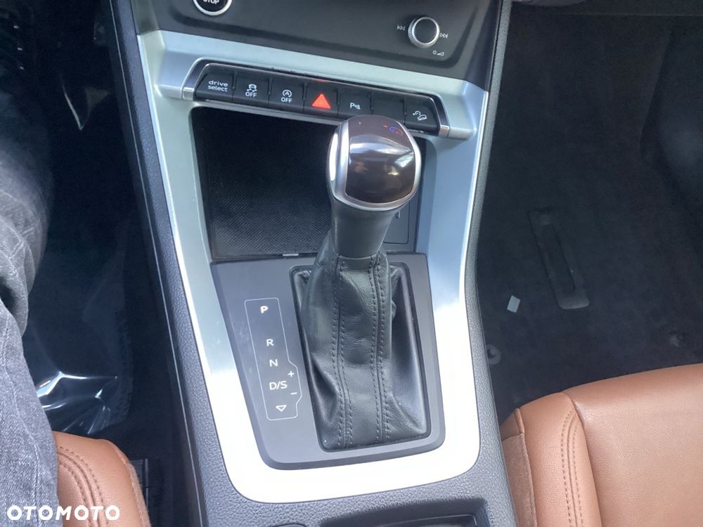 Audi Q3 45 TFSI Quattro Advanced S tronic - 16